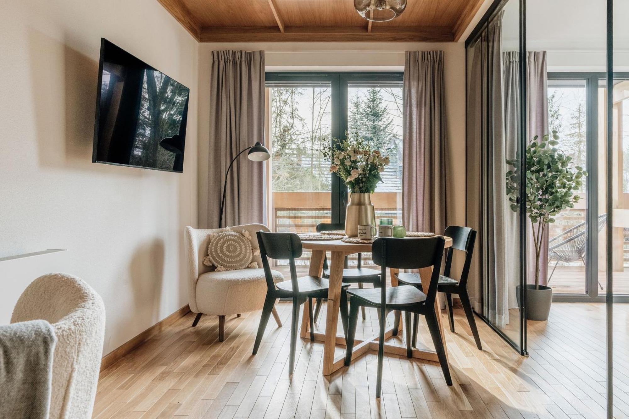 White Hills Aparthotel & Spa - Loft Affair Bialka Tatrzanska Bagian luar foto