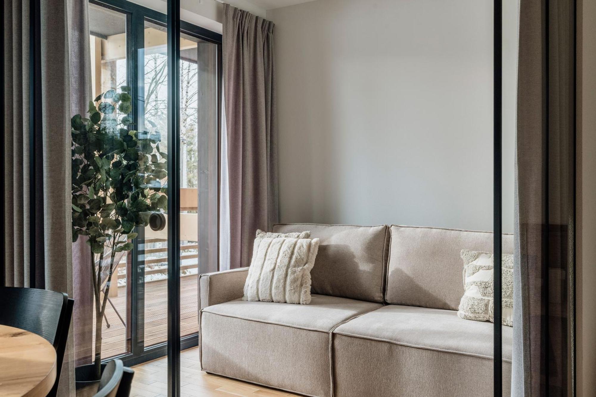 White Hills Aparthotel & Spa - Loft Affair Bialka Tatrzanska Bagian luar foto